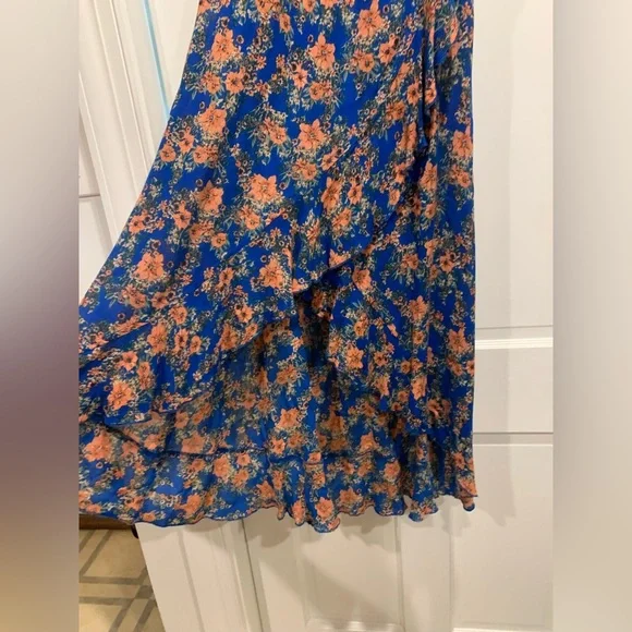 O’Neill Dress Size Medium - Picture 6 of 12